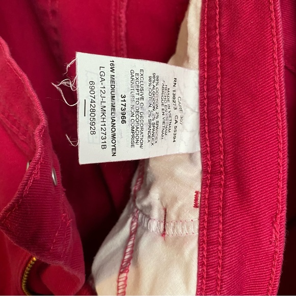 Lee’s Classic Fit Women’s Capri - Picture 7 of 10